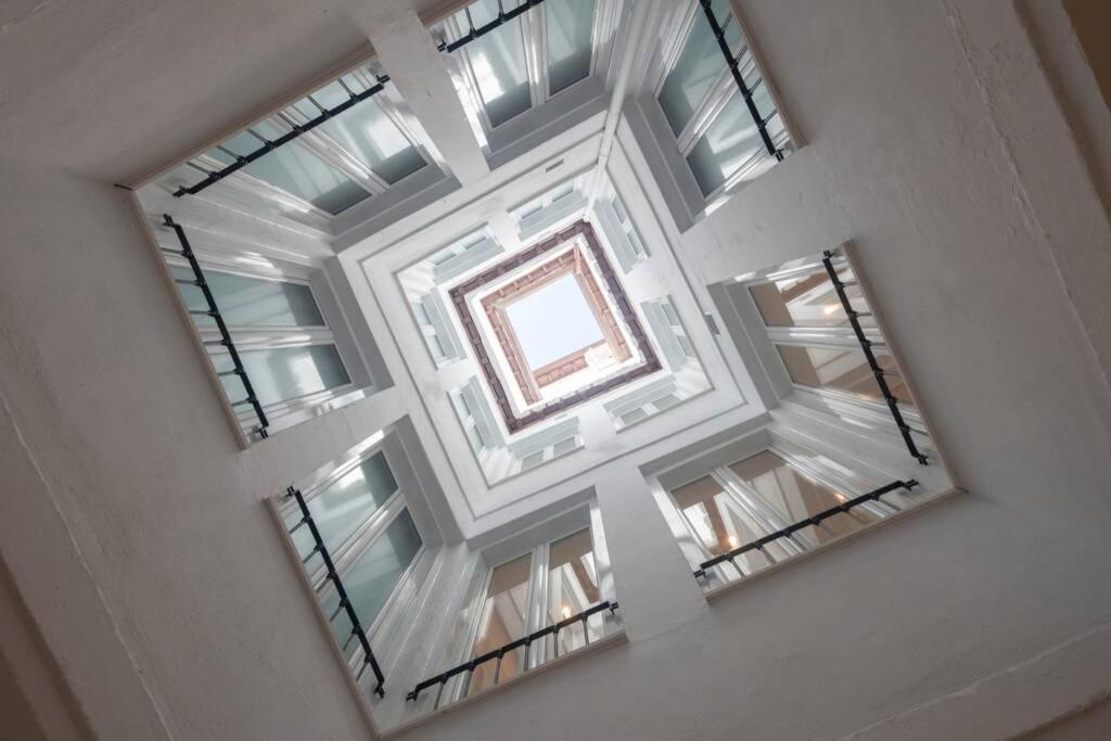 شقة Rosarioseis Loft Mirador De Morayma غرناطة المظهر الخارجي الصورة